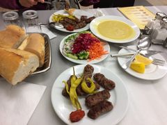 -Tarihi Sultanahmet Köftecisi Selim Usta