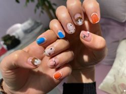 -孔雀手美甲美睫护理