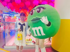 -m豆巧克力世界(上海世茂广场店)