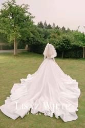 -Renee芮亦婚纱(原丽莎)