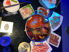 -唯爱KTV聚会餐厅(仙林东城汇店)