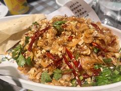 -百味地锅鸡(二店·财校分店)