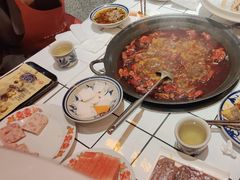 -旧街市鲜货老火锅(大光路店)