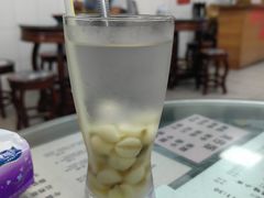 -俊丽双皮奶甜品店