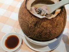 原只椰子炖乌鸡-珍味汤馆·潮汕家乡菜(保利文化广场店)