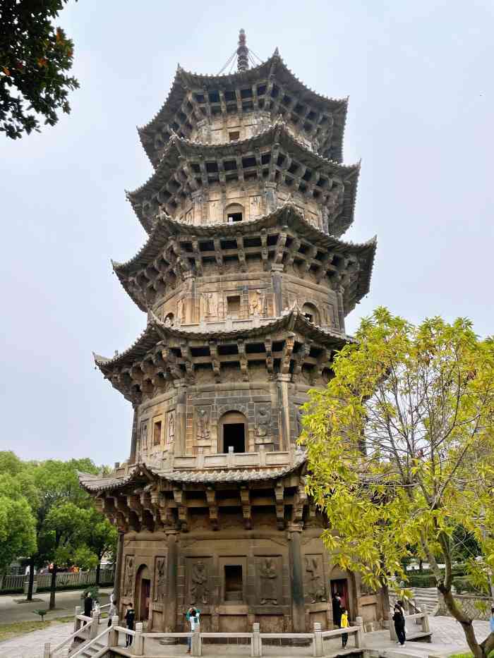 开元寺-"开元寺位于泉州市鲤城区西街,是中国东南沿."-大众点评移动版