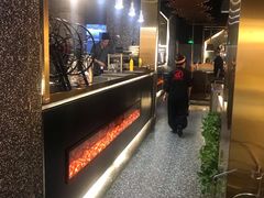 -黑牛の場烤肉(摩天活力城店)