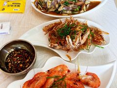 -覃记海鲜美食餐厅