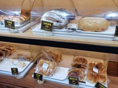 -韩国利尔面包(桂林路店)