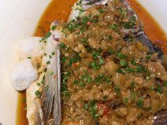 酱椒鱼头-凤凰湘语·湘粤鲜融(浦东旗舰店)