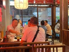 -热火朝天鲜切牛肉火锅(南强街巷店)