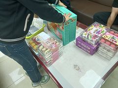 -鹏城八珍深圳特产手信(罗湖店)