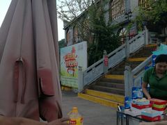 -楠柏弯休闲山庄(梨花溪店)