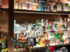 -Mogul Eatery·大亨餐酒馆