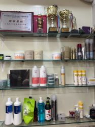 -臻彩汇美容美发工作室