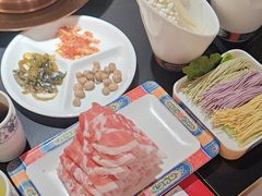 -京悦南门涮羊肉·羊蝎子火锅(田林路店)