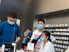 -Apple零售店(新街口店)