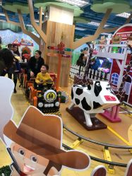 -莫莉幻想儿童乐园(武汉保利广场店)