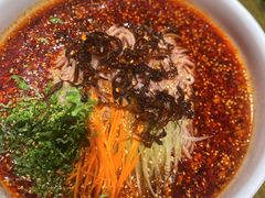 红油三丝米线-一坐一忘云南菜(卓悦中心)