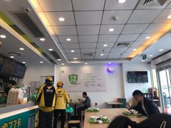 -老乡鸡(南京首创立方店)