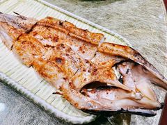 烤狗鱼-乡村馕坑肉·烧烤·新疆菜·本地人更爱吃(阿勒泰首店)