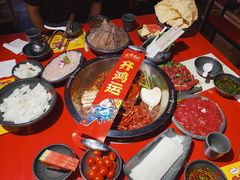 -谭鸭血老火锅(万象九宜城店)