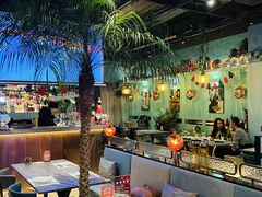 -SHADOWS•Bistro&Eatery(安福路店)