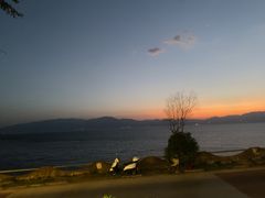 -湖景渔湾