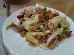 -隔壁老王·家常云南菜(花巷店)