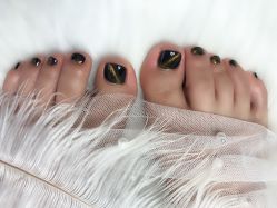 -Pink You美甲洗眉纹绣定制中心