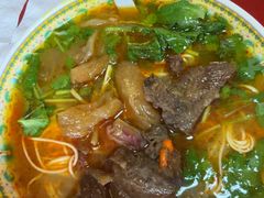 -金杨拉面王小吃面馆·牛三宝面·红烧牛肉粉