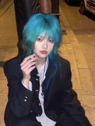 -藤野造型烫发染发