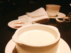 杏仁蛋白茶-万丽轩·粤菜(王府井金茂万丽酒店)