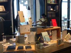 -光海书局(南京东路第一百货店)