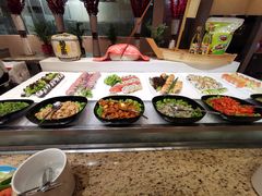 -咖啡苑自助餐厅·中国大饭店