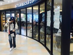 -星巴克臻选(华堂·新辰汇店)