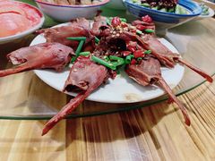 -冶建镜子·老南昌大排档·江西虾王(总店)