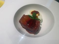 秘制红烧肉配鲍鱼-宴昆山·私房菜(春晖店)