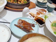 -梅利汴京烤鸭•开封豫菜地标店(东司门店)
