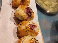 -石榴红了·非遗酥皮烤包子·新疆菜(瑞豪店)