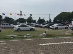 -野生动物园-停车场