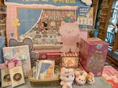 -猫的天空之城概念书店(杭州南宋御街店)