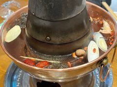 -年巴羊肉铺老铜锅(梅江店)