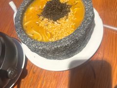 -菌自由丨野生菌火锅特色庭院餐厅(丽江古城店)