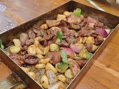 -老东镇啤酒屋海鲜加工·蒸汽海鲜·海鲜烧烤(台东店)