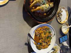 八分钟砂锅焗黄鱼-有喜胶东小馆(超极合生汇太申祥和店)