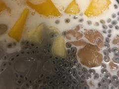 -满记甜品(巴黎春天宝山店)