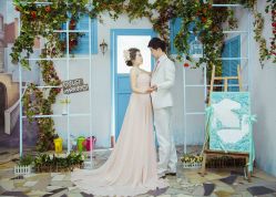 -苏菲亚婚纱影楼尊爵店(昆区店)