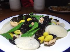 -兰亭十二味(胜利路店)