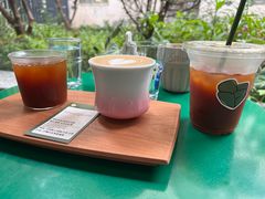 -SAFARI COFFEE
